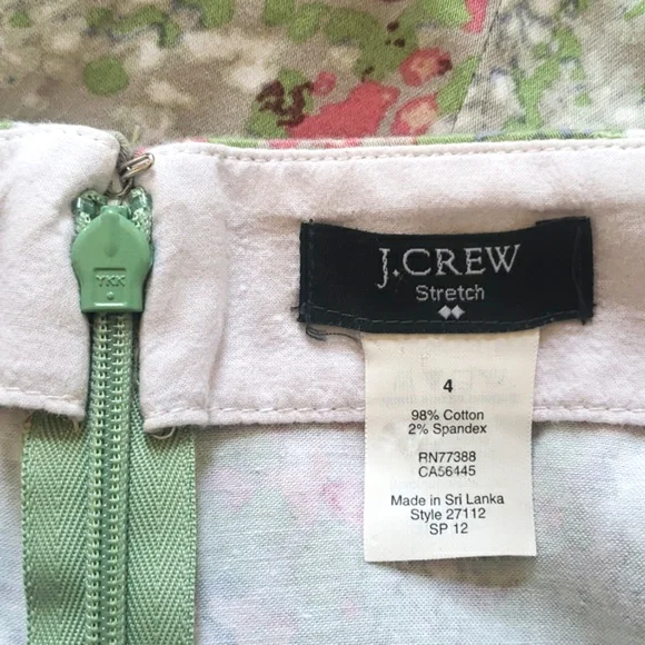 J.CREW Watercolor Floral Mini Skirt Pink Green Cotton Stretch Size 4 - Picture 12 of 12